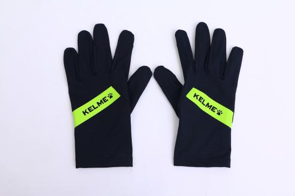 Kelme Thermal Gloves - Adults