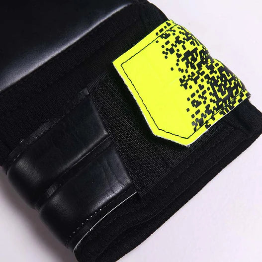 Kelme Pro Goalkeeper Training Gloves