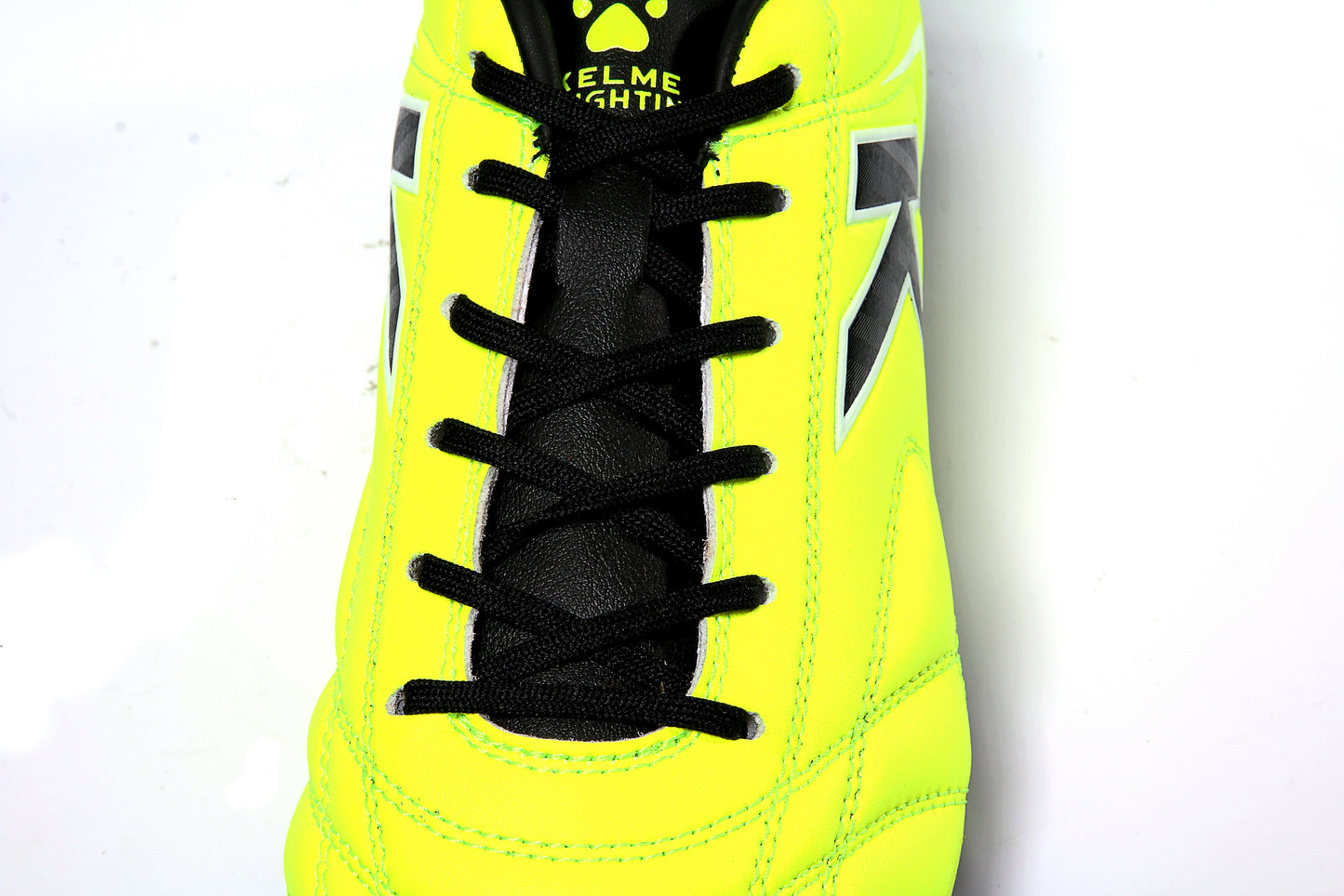 Kelme K Fighting Football Boots