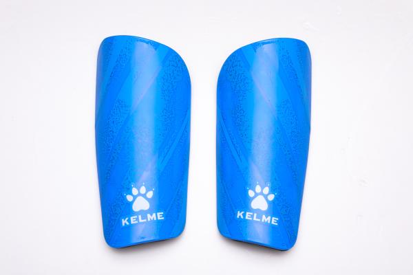 Kelme Shin Guards